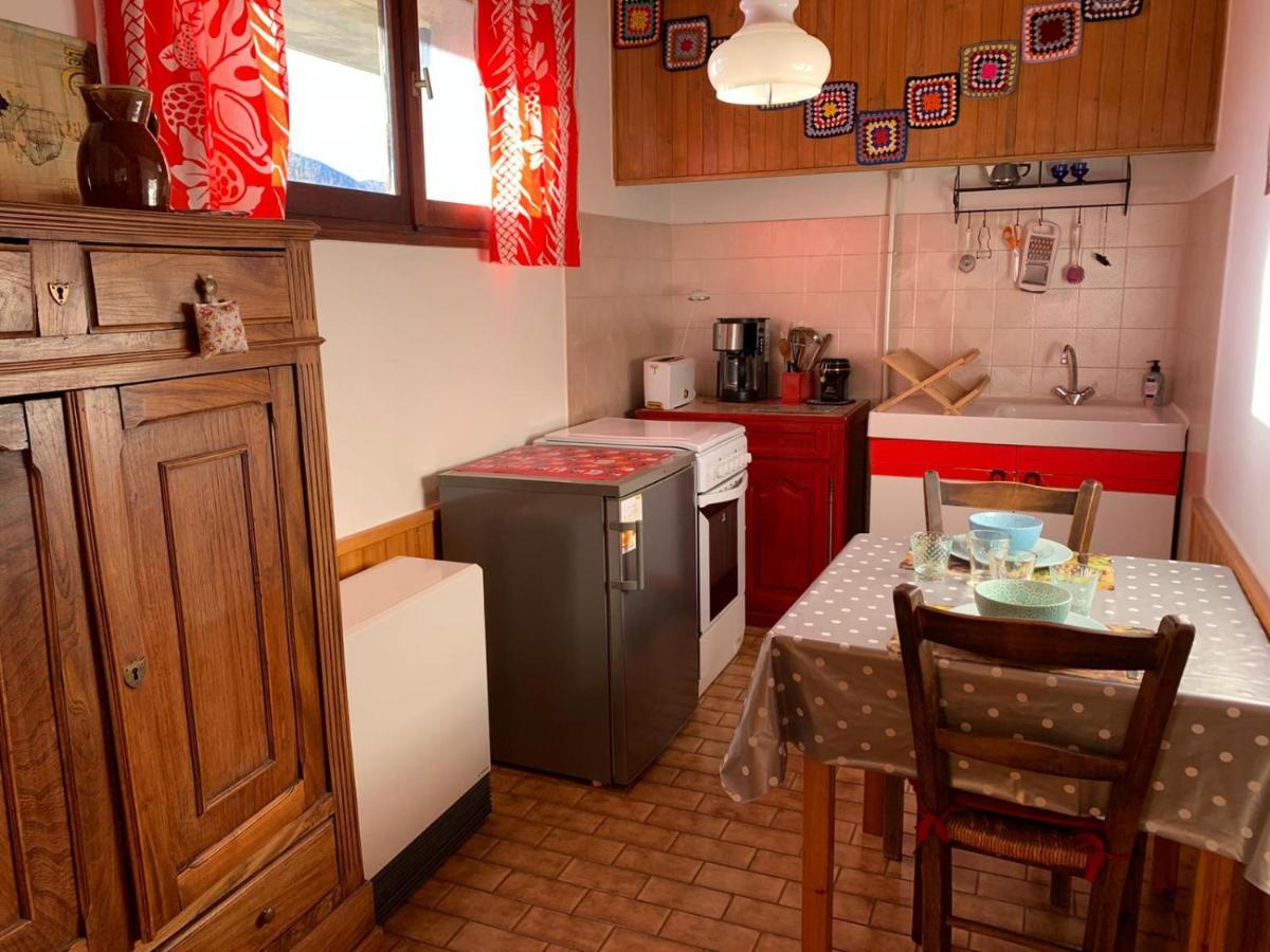 Studio Sympa Avec Terrasse , Maxi 4 Pers.Briancon Bagian luar foto