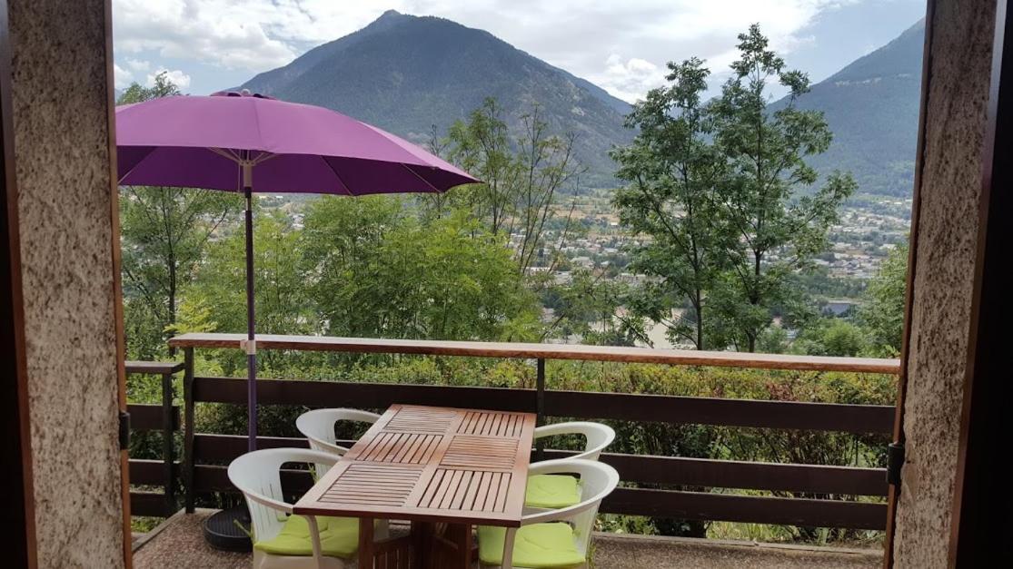 Studio Sympa Avec Terrasse , Maxi 4 Pers.Briancon Bagian luar foto