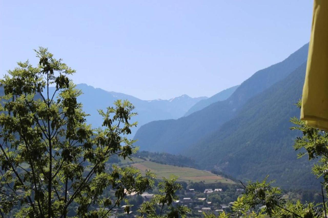 Studio Sympa Avec Terrasse , Maxi 4 Pers.Briancon Bagian luar foto