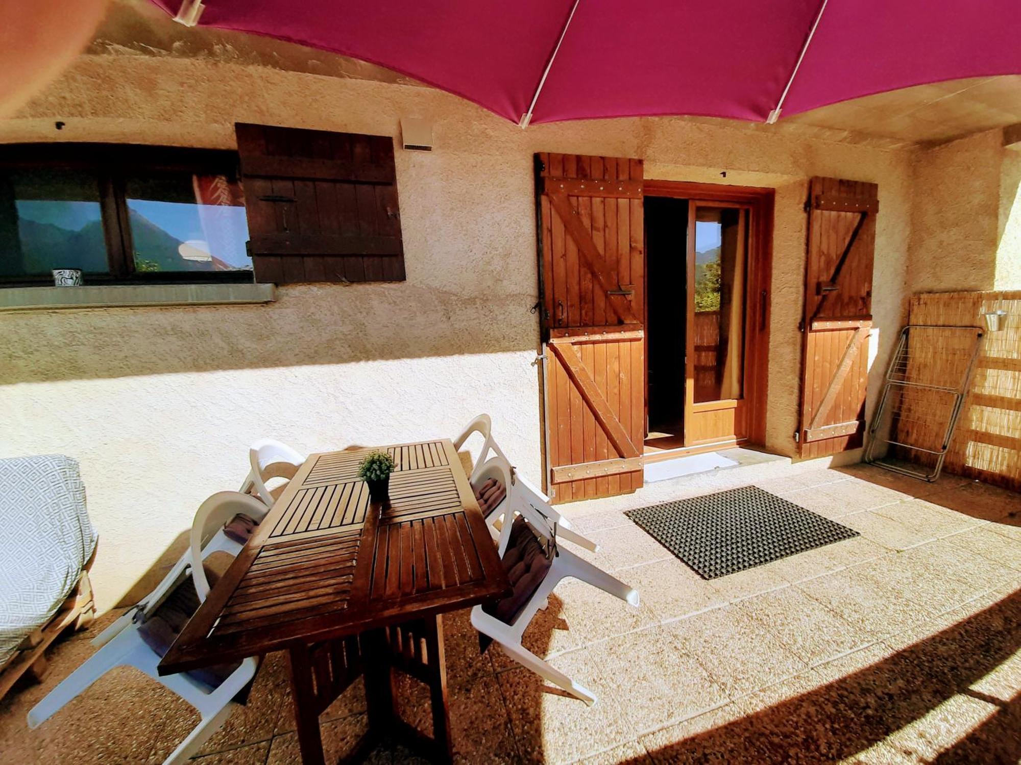 Studio Sympa Avec Terrasse , Maxi 4 Pers.Briancon Bagian luar foto